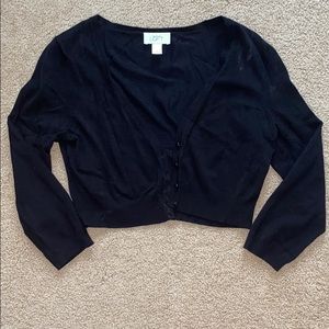 Black 3/4 length sleeve sweater